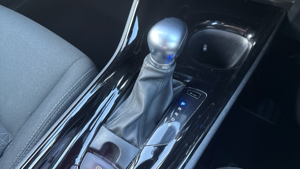 Used Toyota C-HR 2021 for sale - 76872417: Photo 31