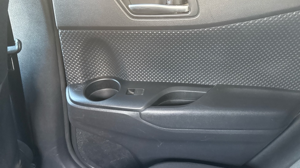 Used Toyota C-HR 2021 for sale - 76872417: Photo 38