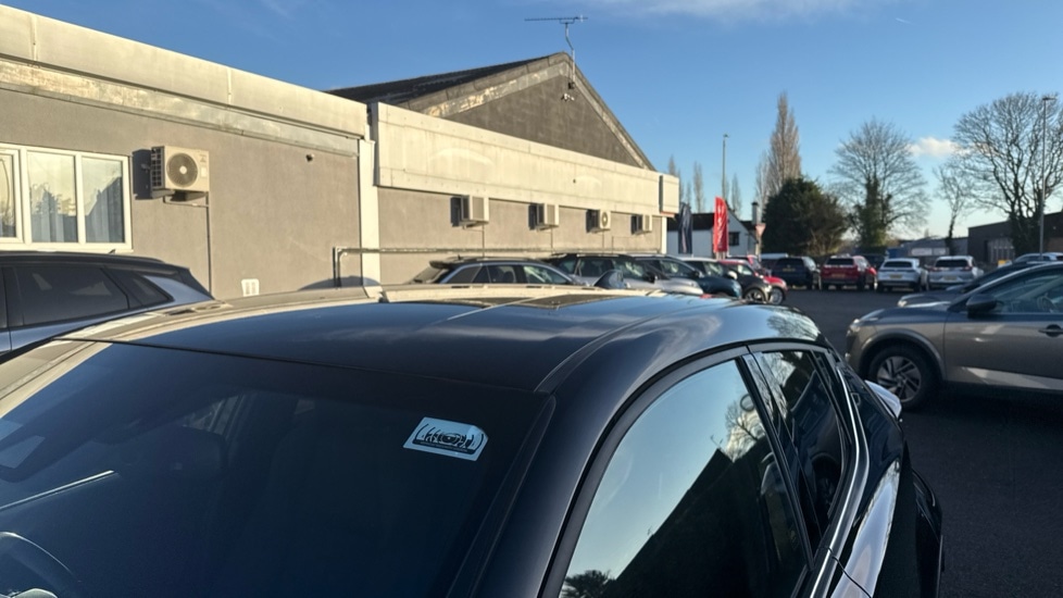 Used Toyota C-HR 2021 for sale - 76872417: Photo 43