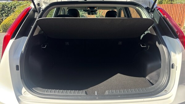 Used Kia Niro 2022 for sale - 76272869: Photo 15