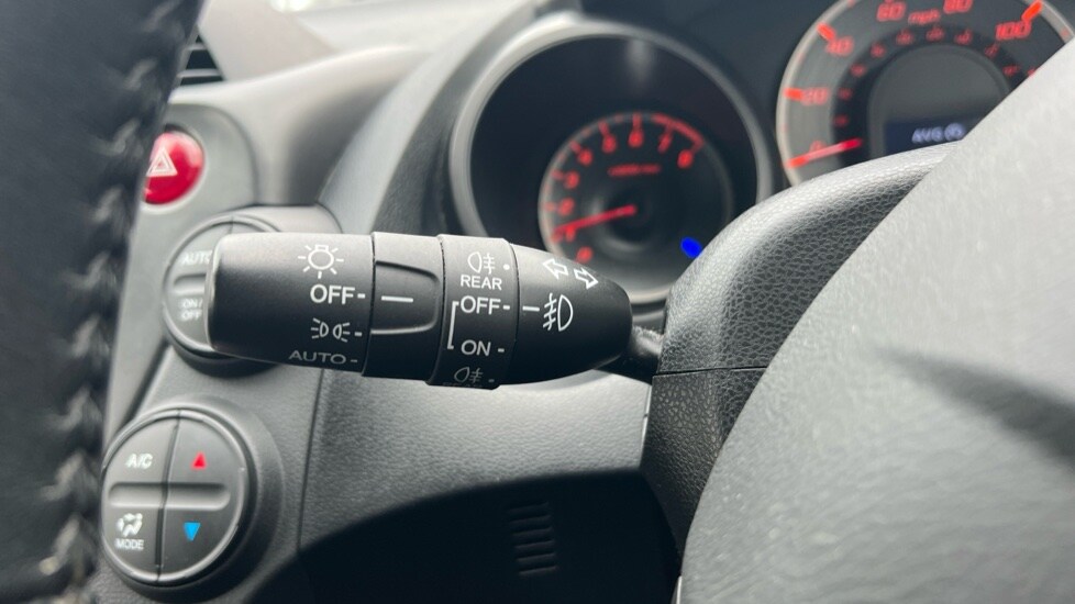 Used Honda Jazz 2012 for sale - 76474984: Photo 25