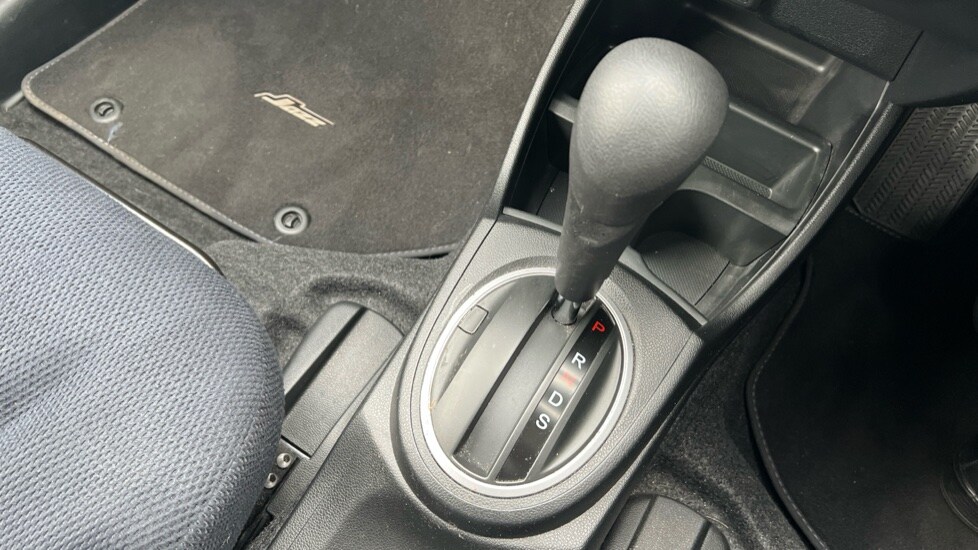 Used Honda Jazz 2012 for sale - 76474984: Photo 27