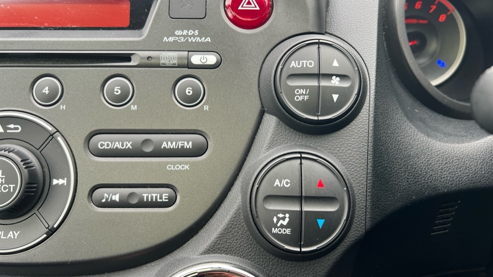 Used Honda Jazz 2012 for sale - 76474984: Photo 30