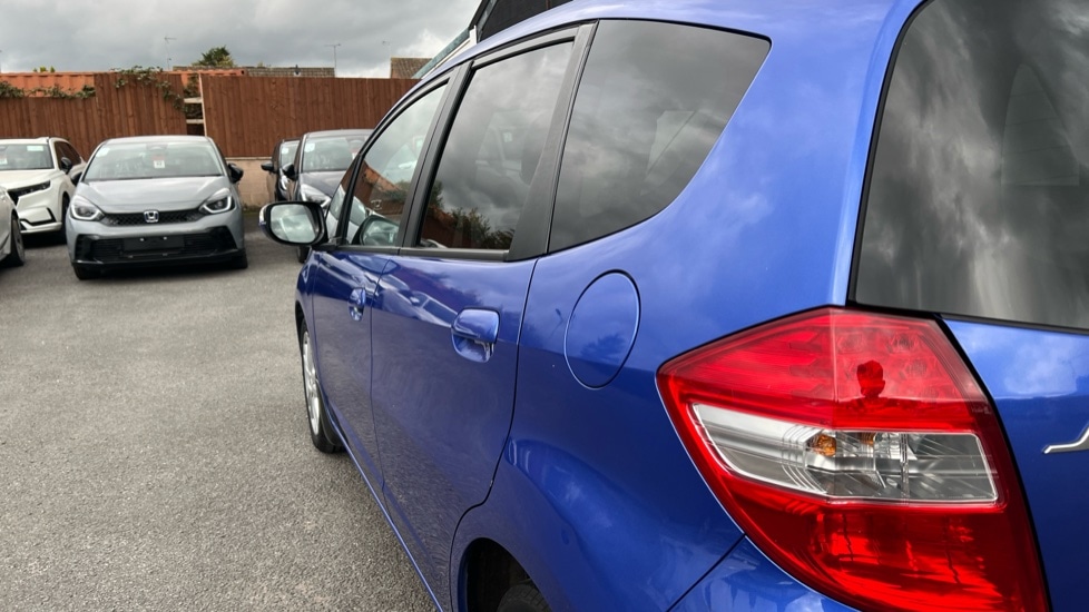 Used Honda Jazz 2012 for sale - 76474984: Photo 39