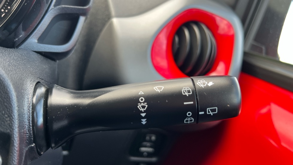 Used Toyota AYGO 2019 for sale - 75860235: Photo 24