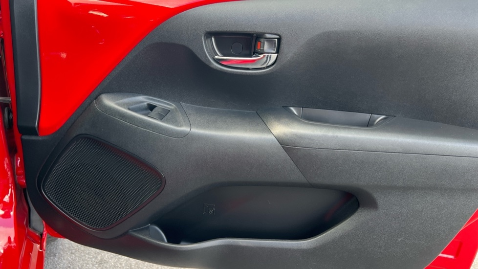 Used Toyota AYGO 2019 for sale - 75860235: Photo 30