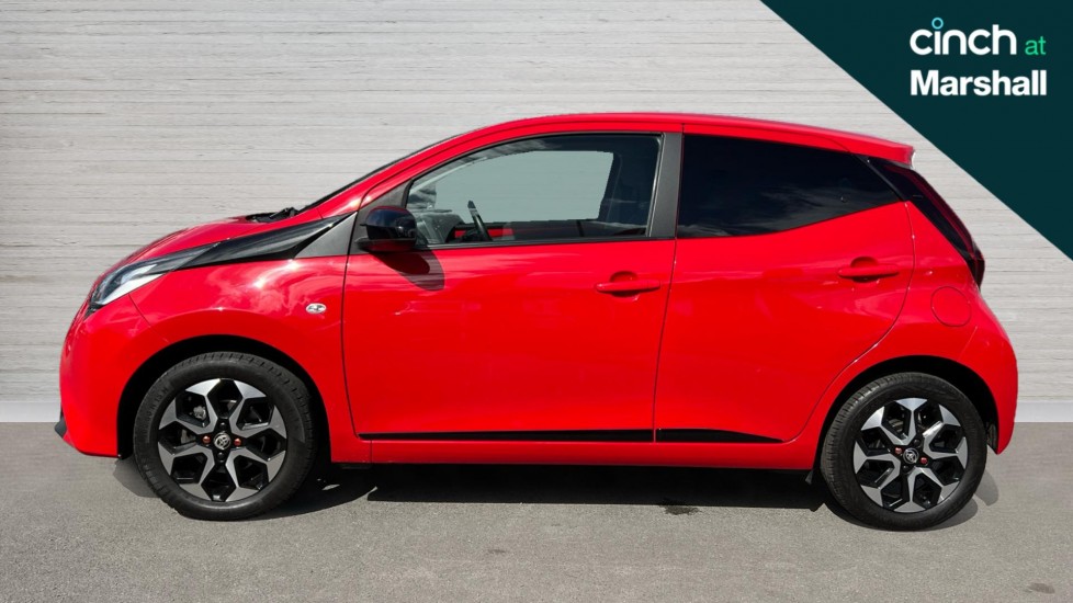 Used Toyota AYGO 2019 for sale - 75860235: Photo 6