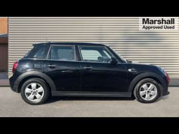 Used MINI Hatch 2019 for sale - 74764842: Photo