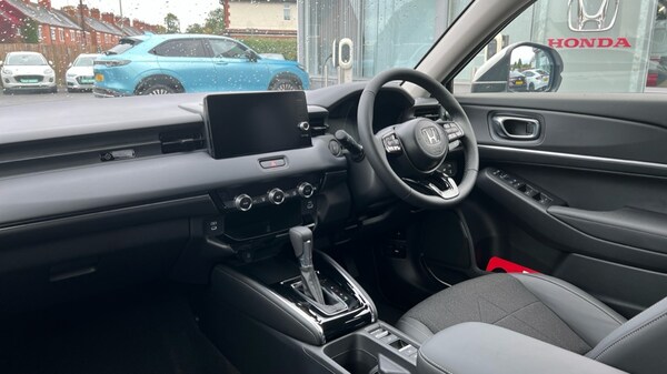 Used Honda HR-V 2025 for sale - 76168571: Photo 2