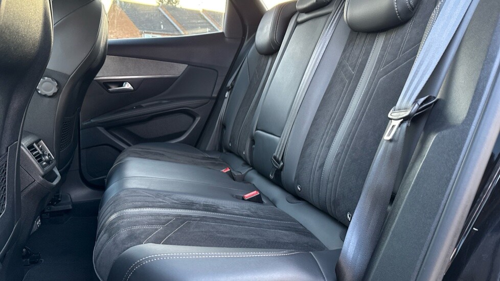 Used Peugeot 3008 2021 for sale - 76872908: Photo 14