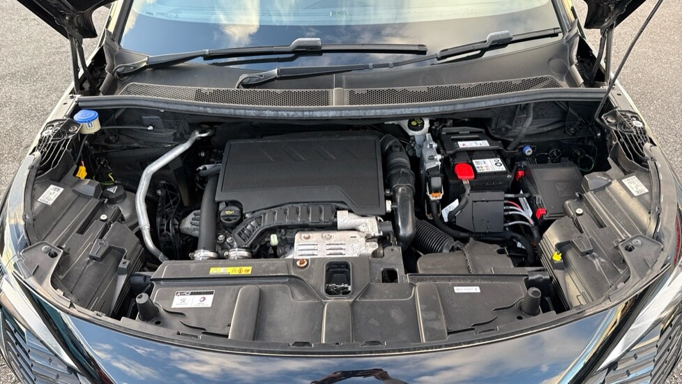 Used Peugeot 3008 2021 for sale - 76872908: Photo 16