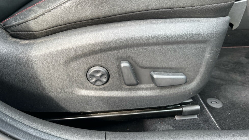 Used Hyundai i30 2019 for sale - 76154676: Photo 31
