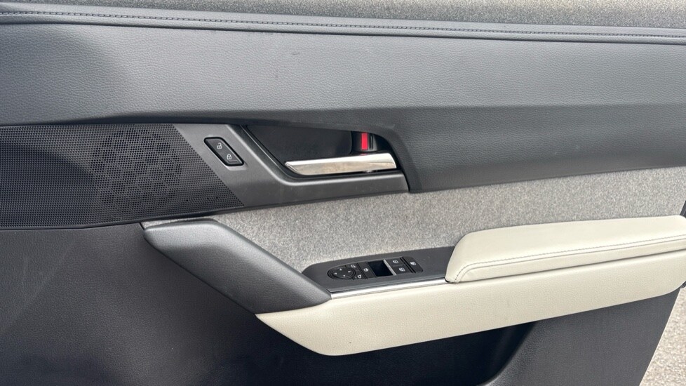 Used Mazda MX-30 2023 for sale - 76350921: Photo 30