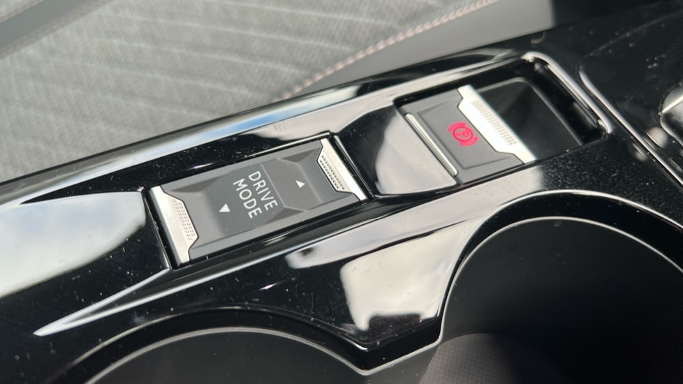Used Peugeot 2008 2024 for sale - 76112346: Photo 52