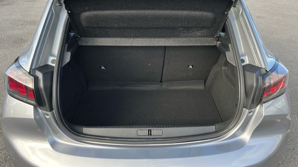 Used Peugeot 208 2020 for sale - 76871295: Photo 15