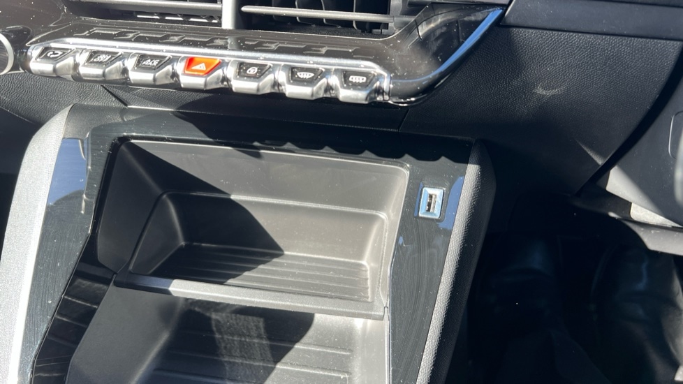 Used Peugeot 208 2020 for sale - 76871295: Photo 36