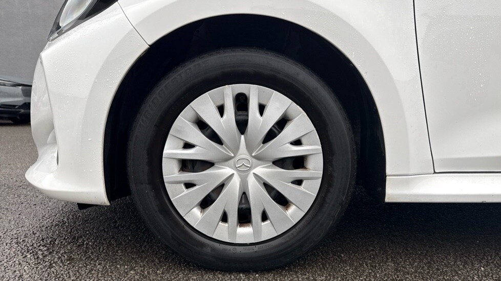 Used Mazda Mazda2 HYBRID 2022 for sale - 76872423: Photo 17