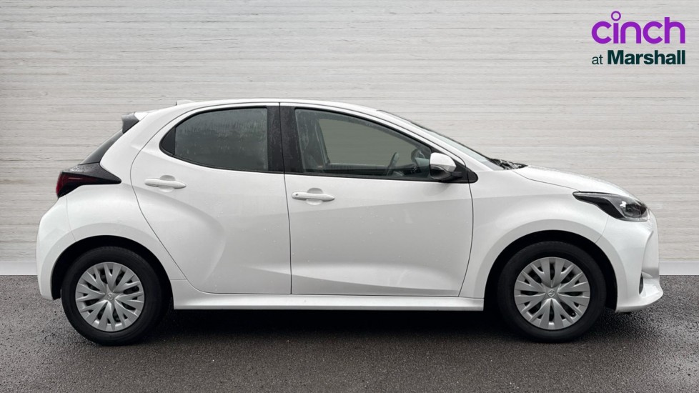 Used Mazda Mazda2 HYBRID 2022 for sale - 76872423: Photo 2