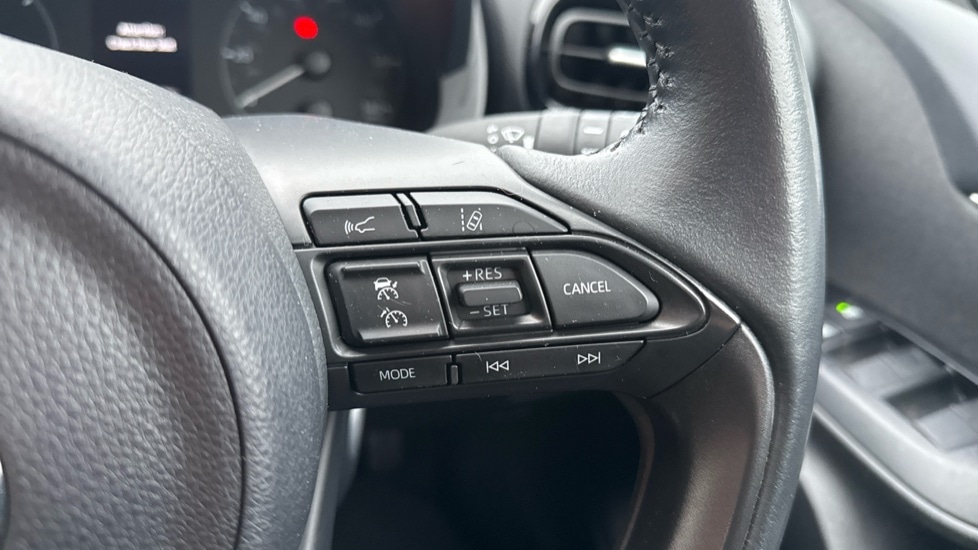 Used Mazda Mazda2 HYBRID 2022 for sale - 76872423: Photo 24