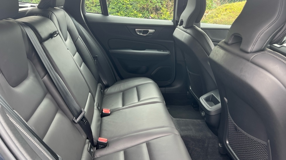 Used Volvo V60 2022 for sale - 76869155: Photo 14