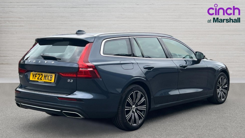 Used Volvo V60 2022 for sale - 76869155: Photo 3