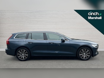 Used Volvo V60 2022 for sale - 76466194: Photo