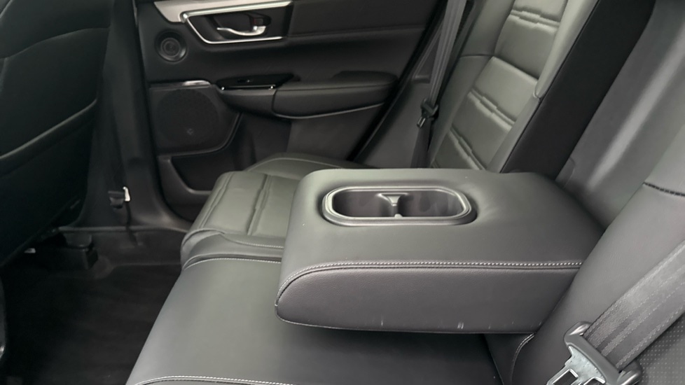 Used Honda CR-V 2022 for sale - 76966495: Photo 37