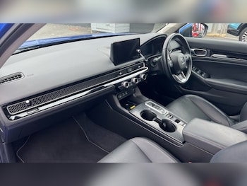 Used Honda Civic 2023 for sale - 76079324: Photo 2