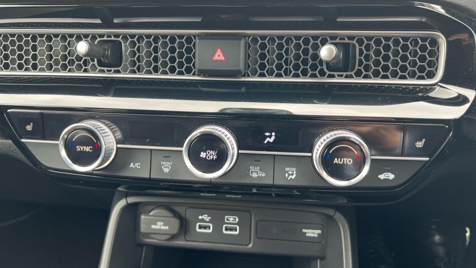 Used Honda Civic 2023 for sale - 76079324: Photo 35