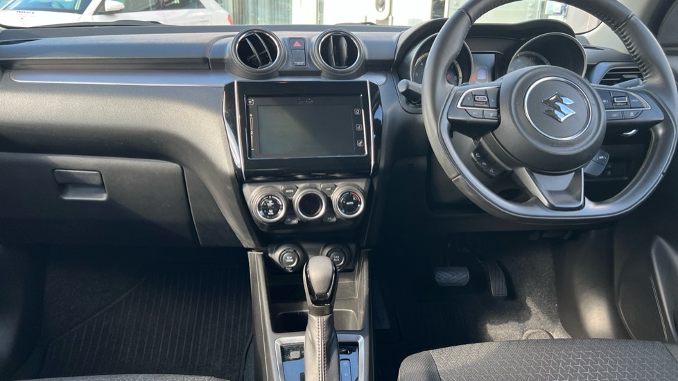 Used Suzuki Swift 2023 for sale - 76086843: Photo 12