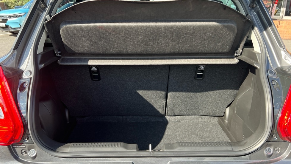 Used Suzuki Swift 2023 for sale - 76086843: Photo 15