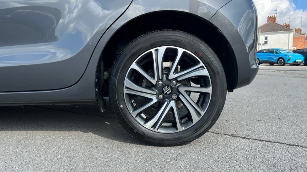 Used Suzuki Swift 2023 for sale - 76086843: Photo 18