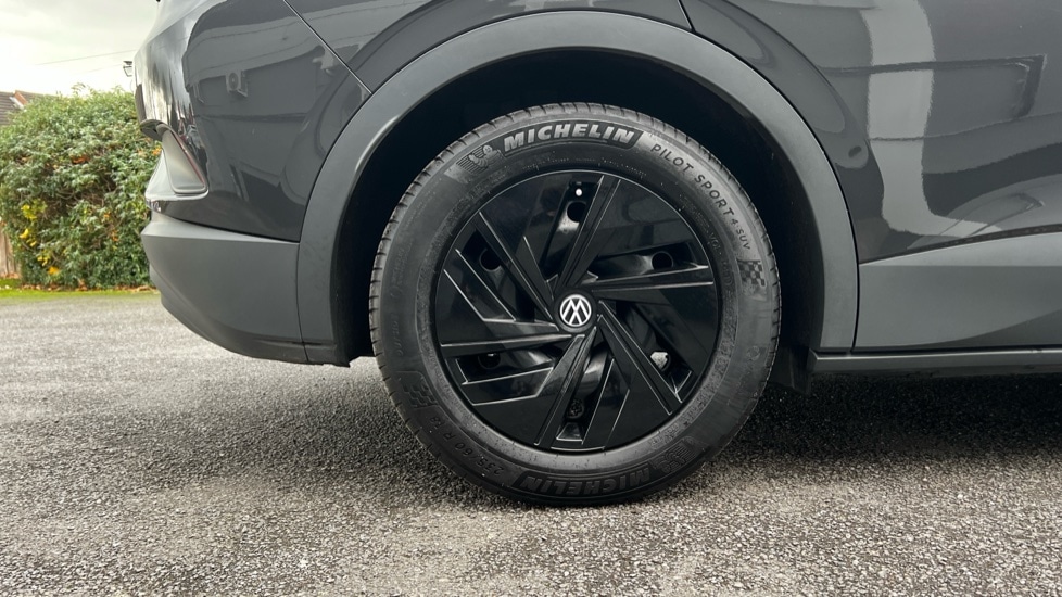 Used Volkswagen ID.4 2022 for sale - 76873856: Photo 17