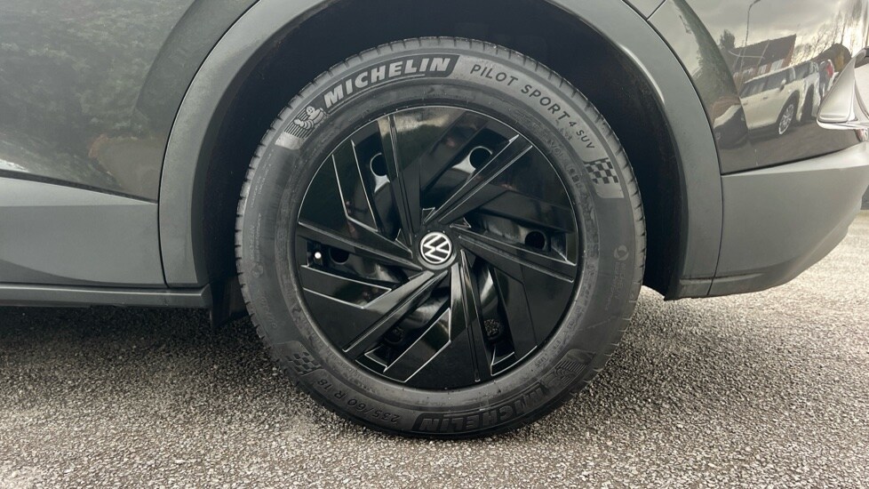 Used Volkswagen ID.4 2022 for sale - 76873856: Photo 19