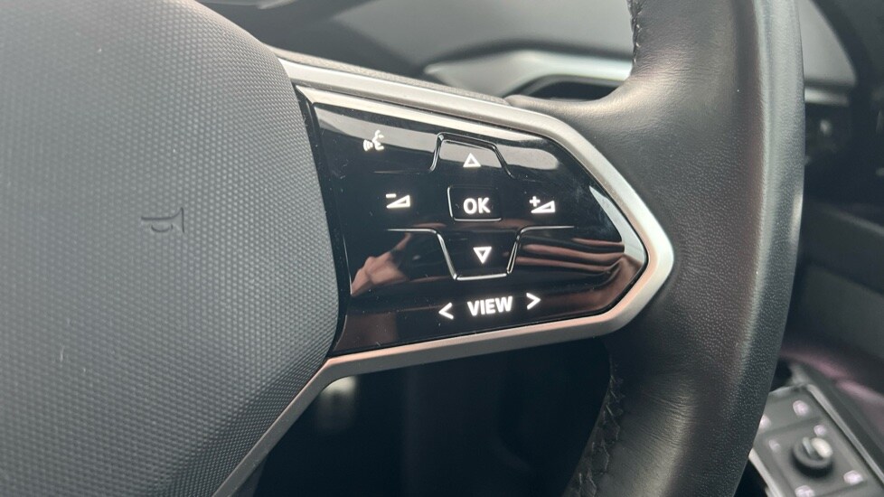 Used Volkswagen ID.4 2022 for sale - 76873856: Photo 22