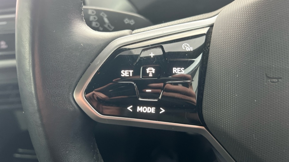 Used Volkswagen ID.4 2022 for sale - 76873856: Photo 23