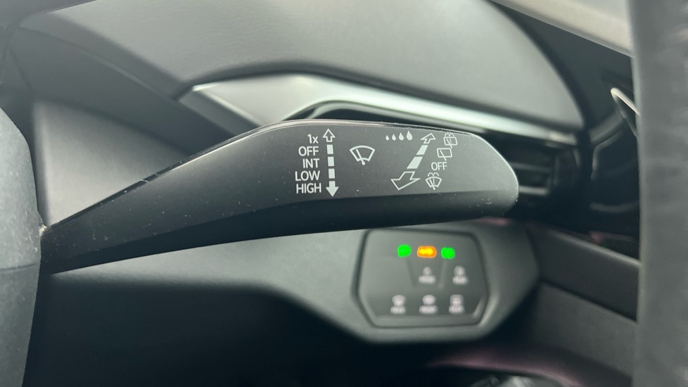 Used Volkswagen ID.4 2022 for sale - 76873856: Photo 24