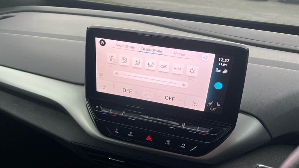 Used Volkswagen ID.4 2022 for sale - 76873856: Photo 32