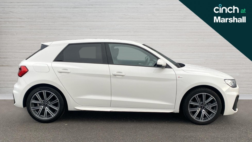 Used Audi A1 2024 for sale - 76684220: Photo 2