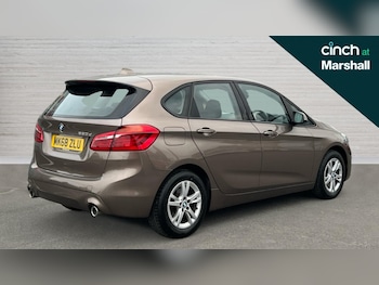 Used BMW 2 Series 2018 for sale - 76217156: Photo