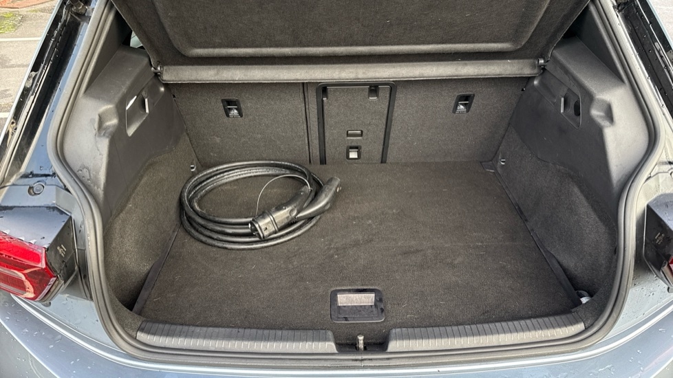 Used Volkswagen ID.3 2022 for sale - 76872809: Photo 15