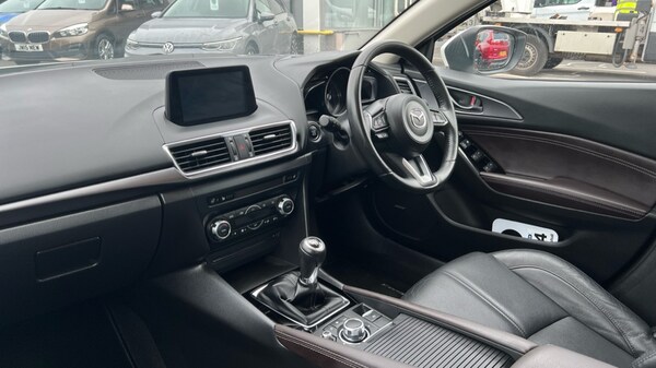 Used Mazda Mazda3 2018 for sale - 76154773: Photo 10