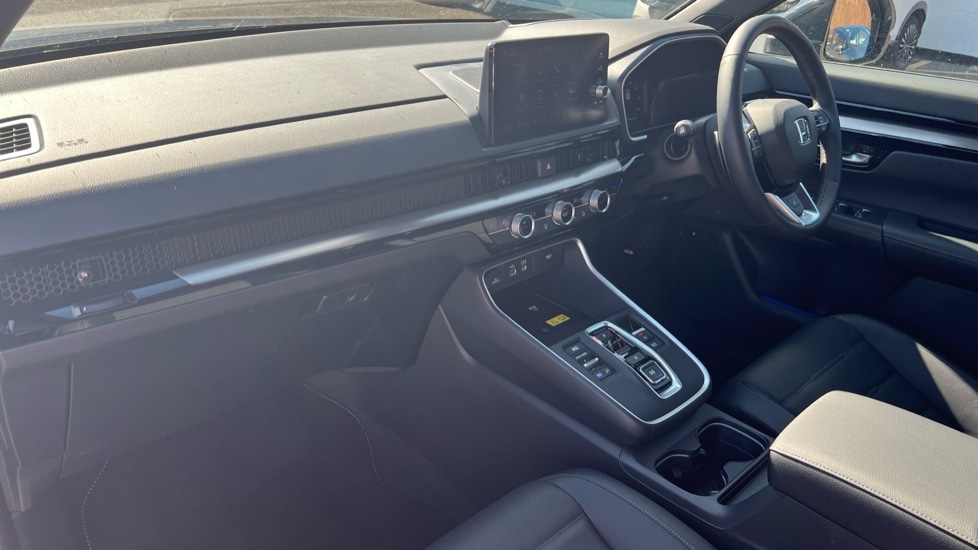 Used Honda CR-V 2025 for sale - 76466316: Photo 2