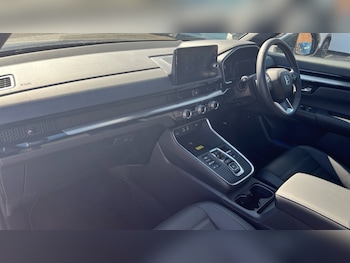 Used Honda CR-V 2025 for sale - 76466316: Photo