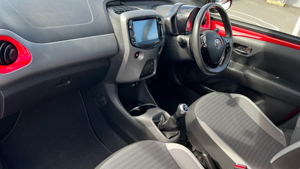 Used Toyota AYGO 2019 for sale - 76871429: Photo 10