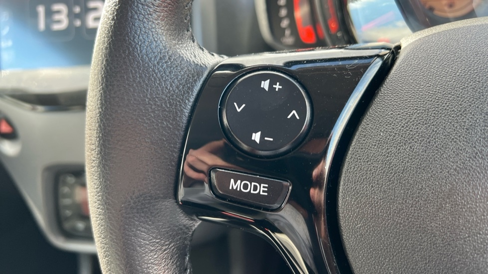 Used Toyota AYGO 2019 for sale - 76871429: Photo 25