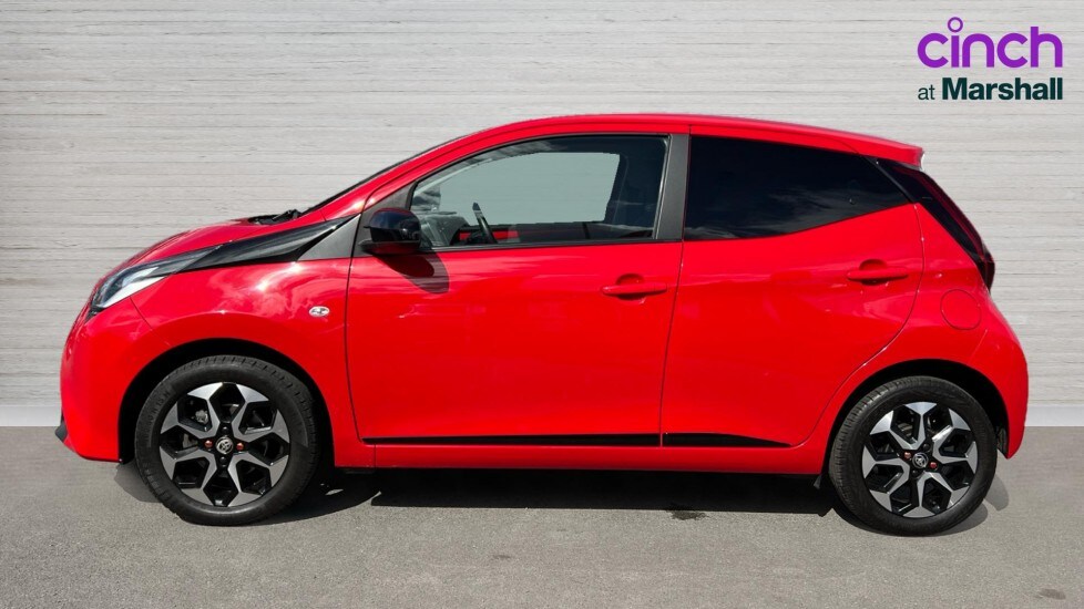 Used Toyota AYGO 2019 for sale - 76871429: Photo 6