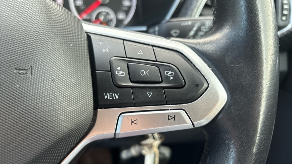 Used Volkswagen T-Cross 2021 for sale - 75796922: Photo 22