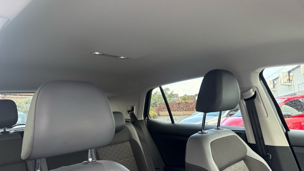 Used Volkswagen T-Cross 2021 for sale - 75796922: Photo 31