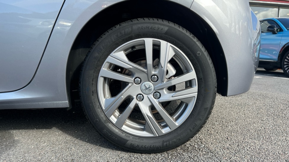 Used Peugeot 208 2020 for sale - 76514941: Photo 18